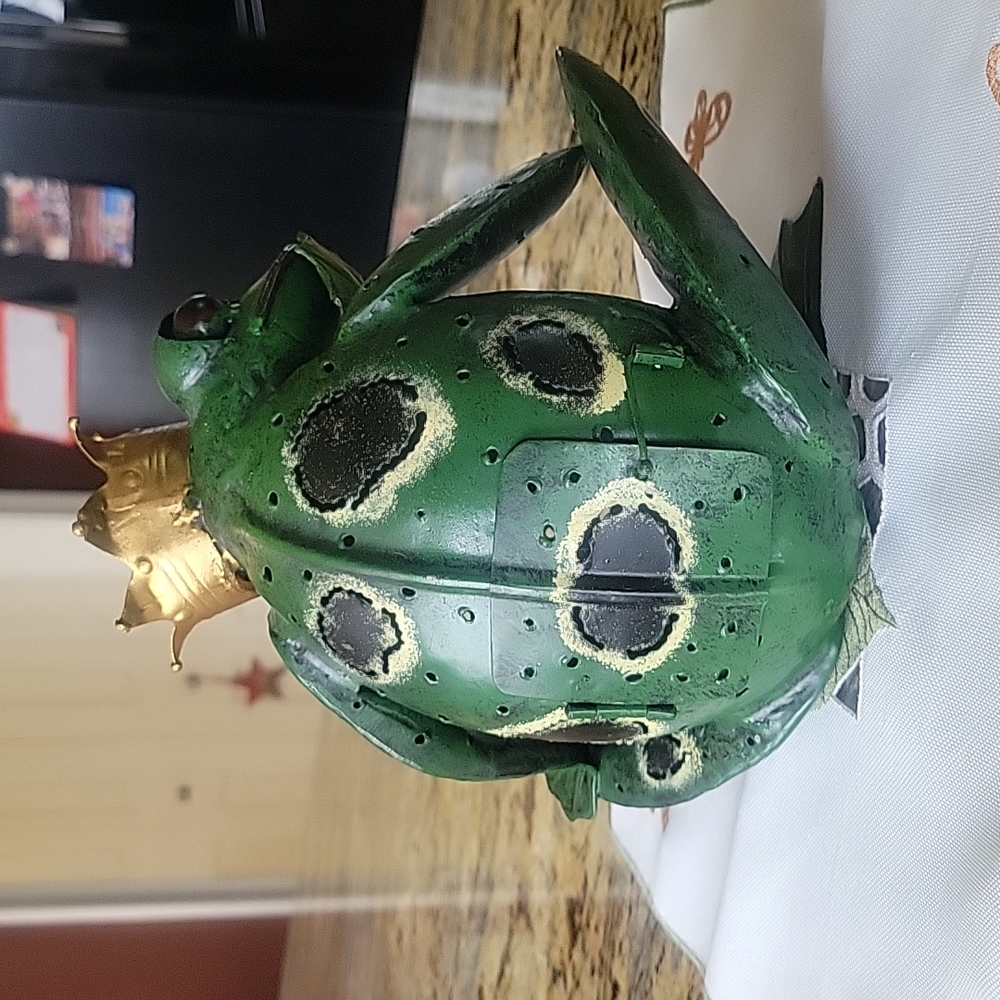 Adorable thinking frog,  tea candle  burner 🐸 - Picture 3 of 13
